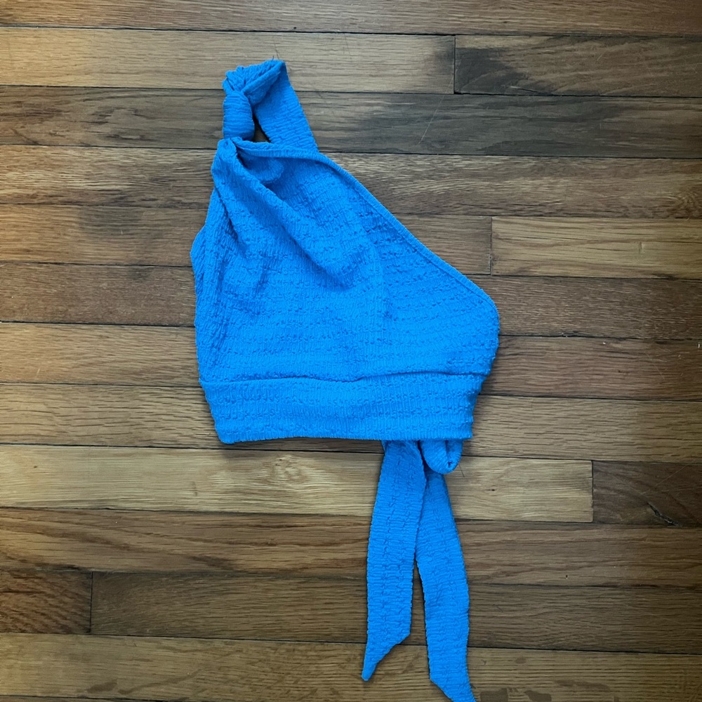 Blue One-Shoulder Crop Top